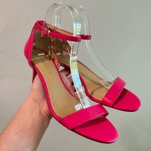 Talbots Rosalie Hot Pink Leather Ankle Strap Heeled Sandal Size 8.5M